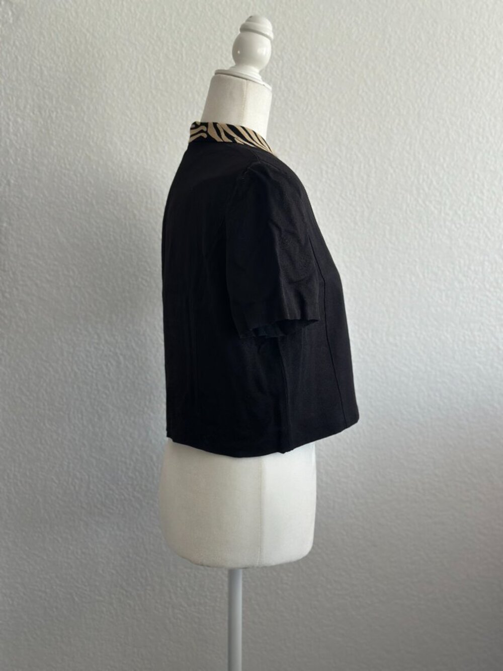 Vintage Taurus II Cropped Jacket Black Zebra Print Collar Short Sleeve Retro Chi - Picture 3 of 5